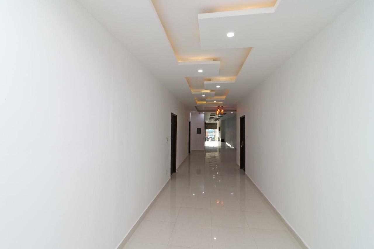Oyo 29755 Hotel Jammu Airlines Exterior foto
